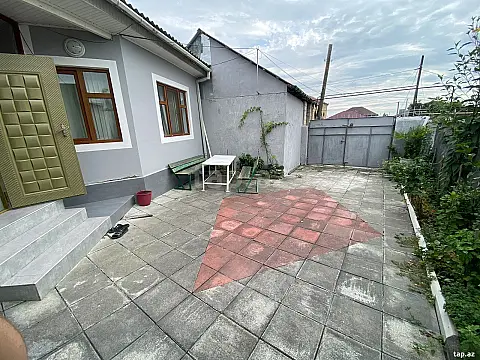 Kirayə verilir 4 otaqlı həyət evi 90 m² — Zaqatala 4 otaq 90.00 m²