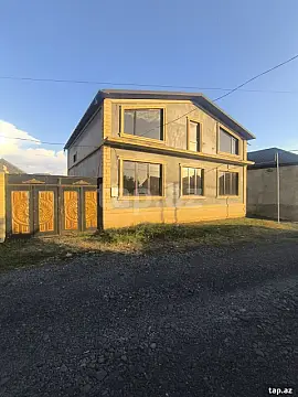 Satılır 6 otaqlı həyət evi 240 m² — Zaqatala 6 otaq 240.00 m²