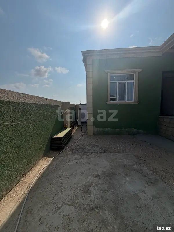 Satılır 3 otaqlı həyət evi 90 m²