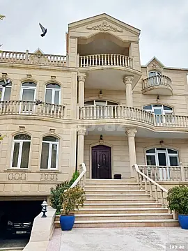 Satılır 9 otaqlı həyət evi 800 m² — Bakı, Badamdar 9 otaq 800.00 m²