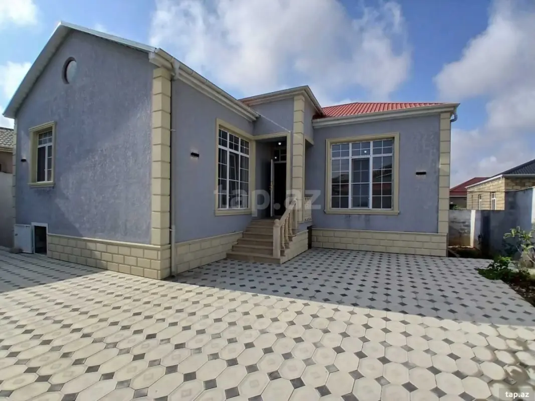 Satılır 4 otaqlı həyət evi 120 m²