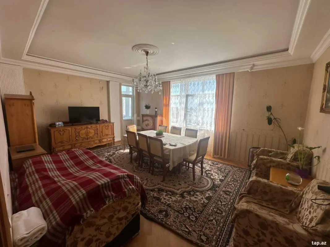 Satılır 3 otaqlı yeni tikili 127 m²