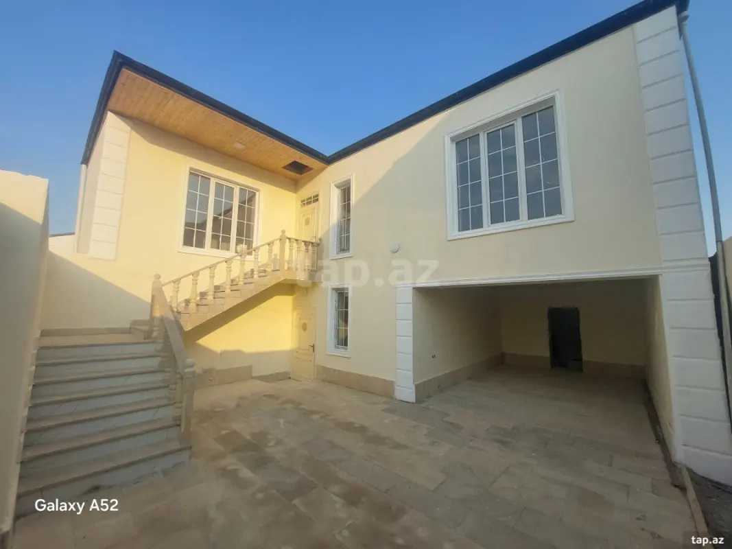 Satılır 3 otaqlı həyət evi 150 m²