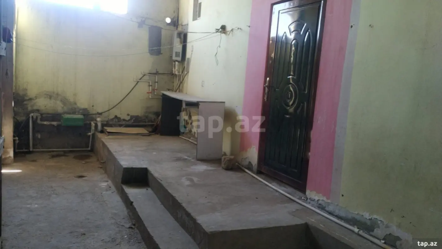 Satılır 5 otaqlı həyət evi 170 m²