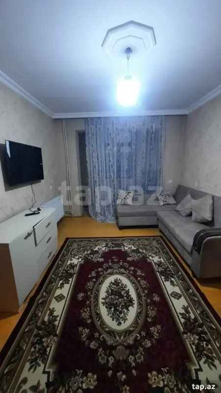 Kirayə verilir 2 otaqlı mənzil 46 m²