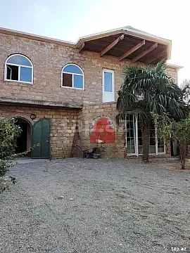 Satılır 6 otaqlı həyət evi 250 m² — Bakı 6 otaq 250.00 m²