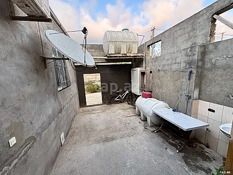 Satılır 3 otaqlı həyət evi 100 m² — Bakı, Buzovna 3 otaq 100.00 m²
