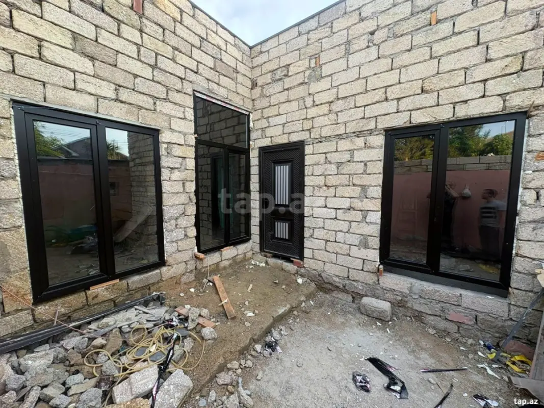 Satılır 3 otaqlı həyət evi 70.5 m²