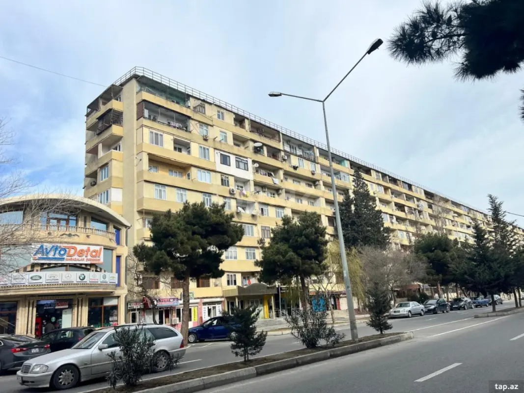 Satılır 1 otaqlı mənzil 42 m²