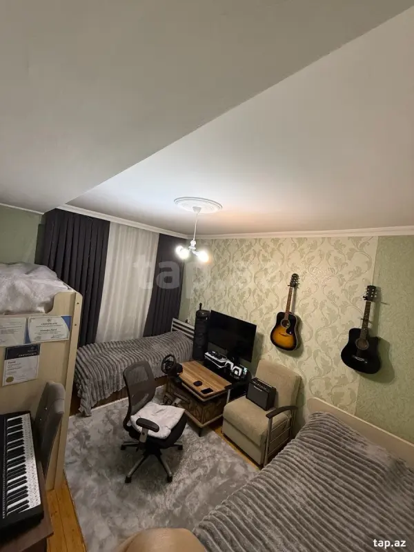 Satılır 2 otaqlı yeni tikili 70 m²