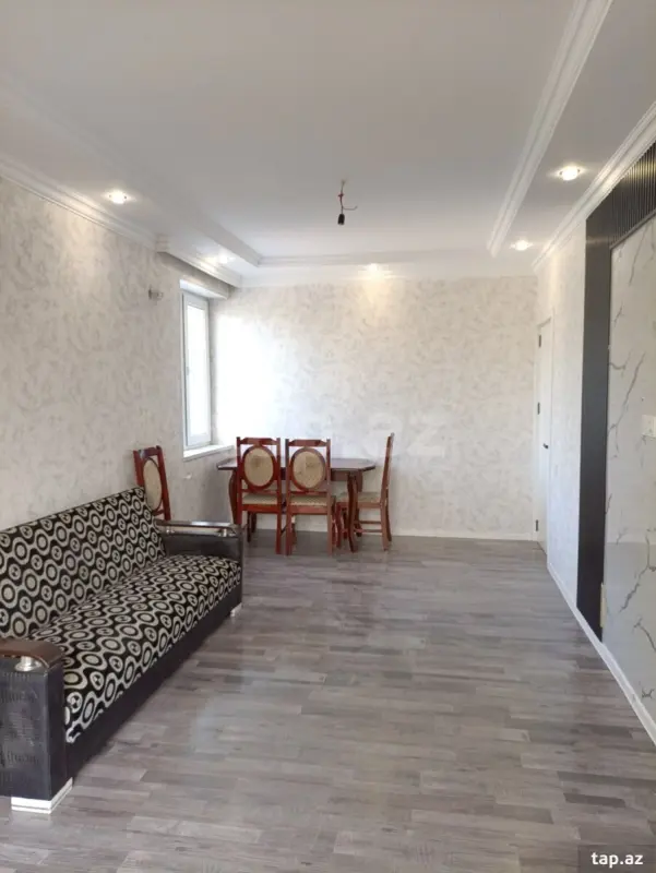 Kirayə verilir 3 otaqlı mənzil 74 m²
