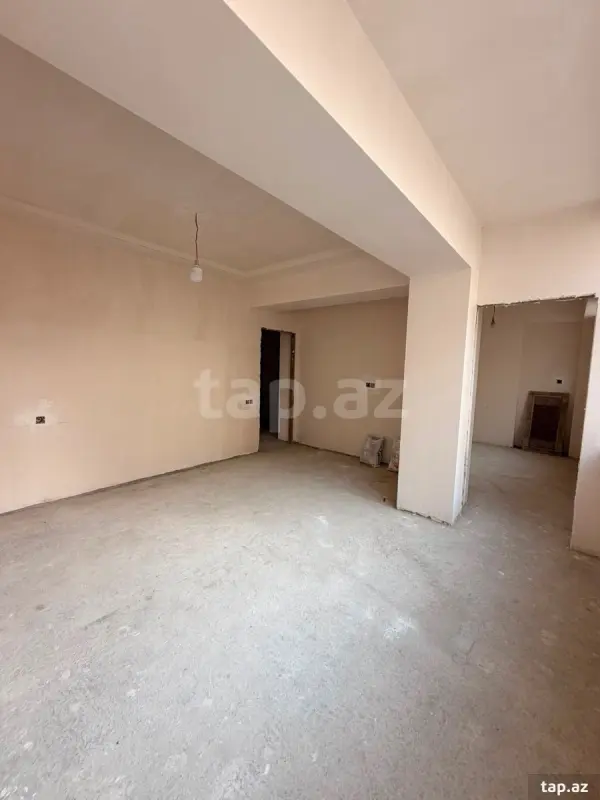 Satılır 3 otaqlı yeni tikili 73 m²