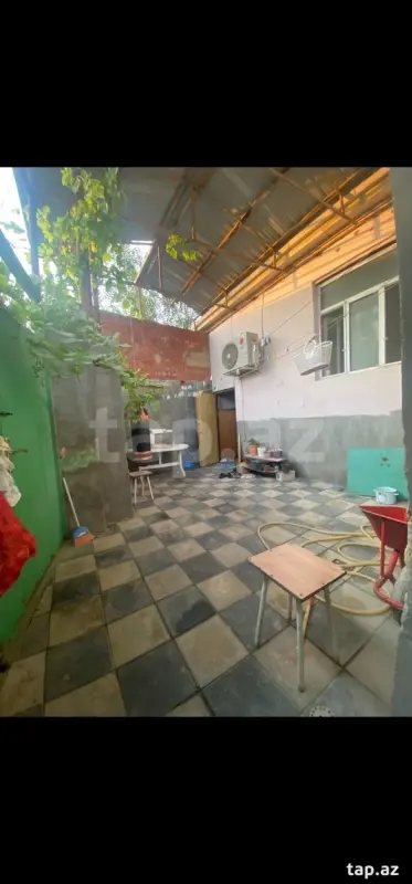 Satılır 2 otaqlı həyət evi 82 m²