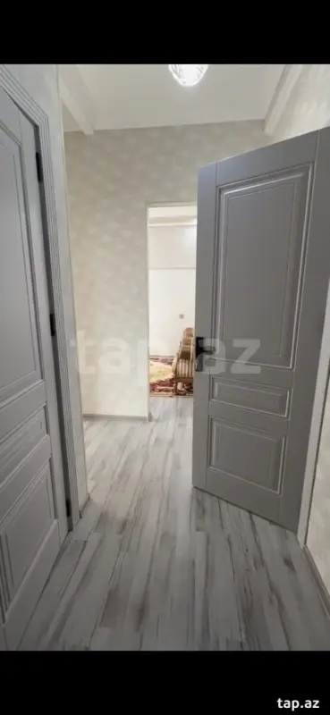 Kirayə verilir 2 otaqlı mənzil 68 m²