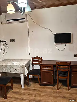 Kirayə verilir 1 otaqlı həyət evi 20 m² — Bakı, İçərişəhər 1 otaq 20.00 m²