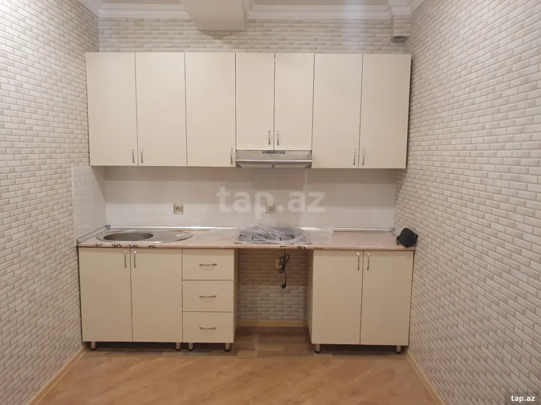 Kirayə verilir 2 otaqlı yeni tikili 55 m²