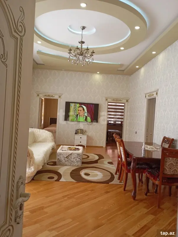 Satılır 7 otaqlı həyət evi 130 m²