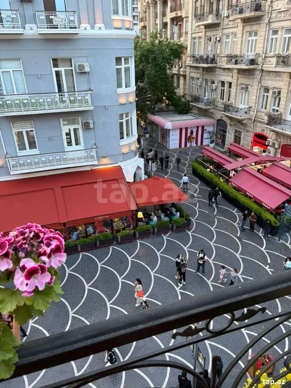 Satılır 2 otaqlı mənzil 48 m²