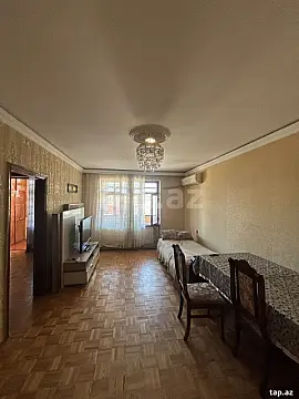 Kirayə verilir 4 otaqlı mənzil 120 m² — Bakı 4 otaq 120.00 m²