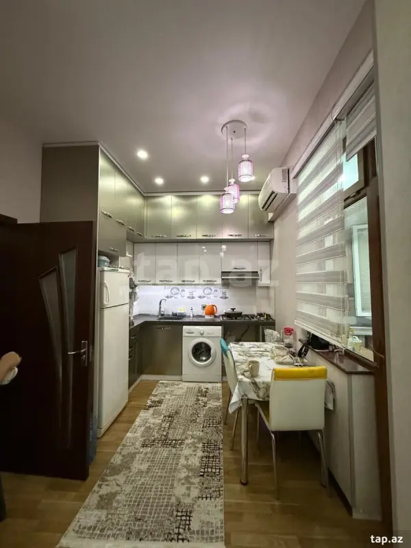 Kirayə verilir 2 otaqlı yeni tikili 50 m²