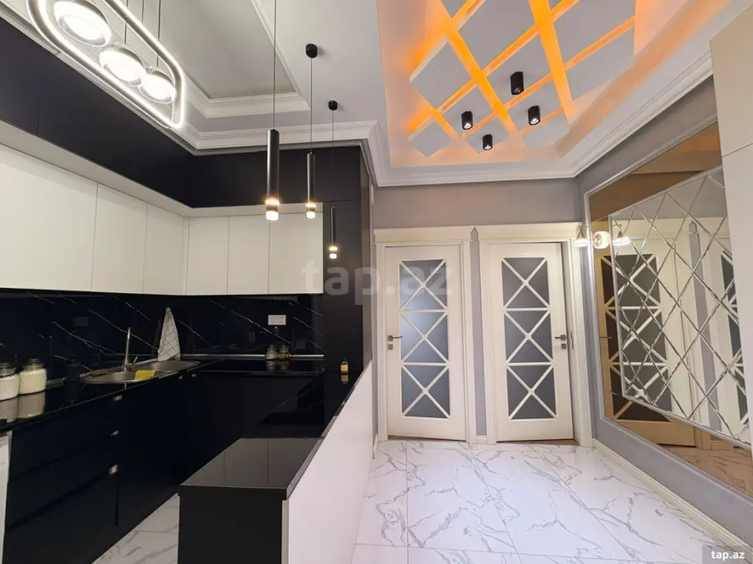 Kirayə verilir 2 otaqlı yeni tikili 60 m²