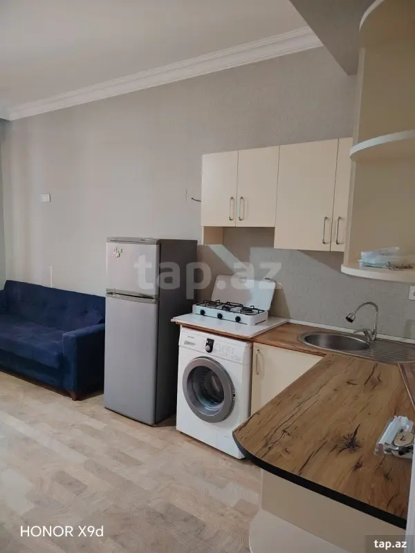 Kirayə verilir 2 otaqlı yeni tikili 65 m²