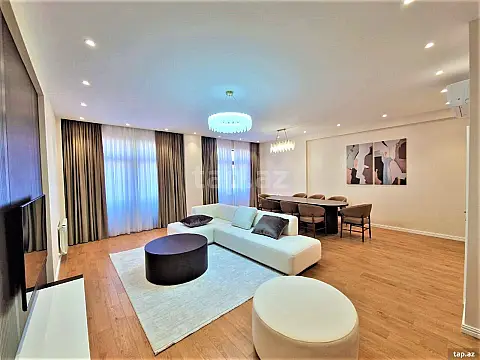 Kirayə verilir 3 otaqlı yeni tikili 180 m² — Bakı 3 otaq 180.00 m²