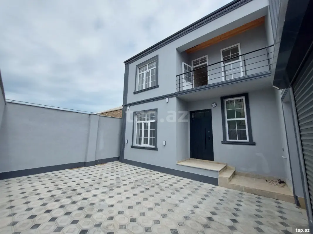 Satılır 4 otaqlı həyət evi 180 m²