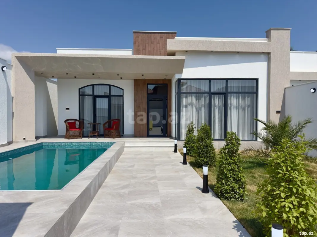 Satılır 4 otaqlı həyət evi 150 m²