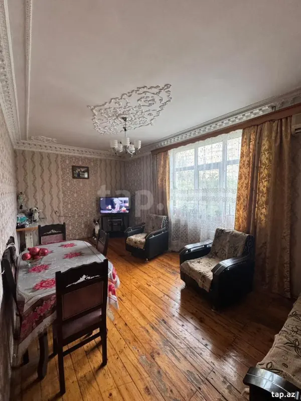 Satılır 2 otaqlı mənzil 60 m²