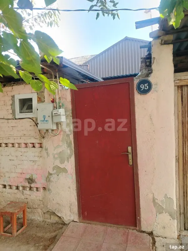 Kirayə verilir 2 otaqlı həyət evi 60 m²