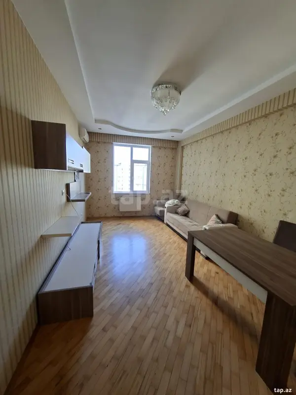 Kirayə verilir 2 otaqlı yeni tikili 60 m²