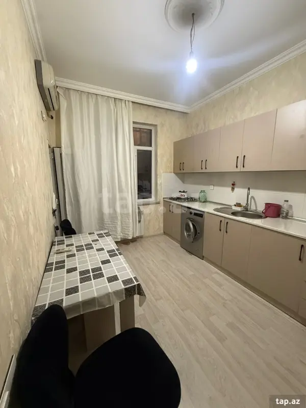 Kirayə verilir 1 otaqlı yeni tikili 40 m²