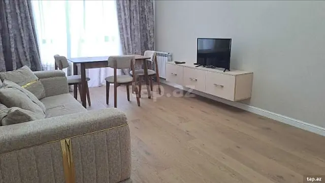 Kirayə verilir 3 otaqlı yeni tikili 90 m² — Bakı, Memar Əcəmi yanı 3 otaq 90.00 m²
