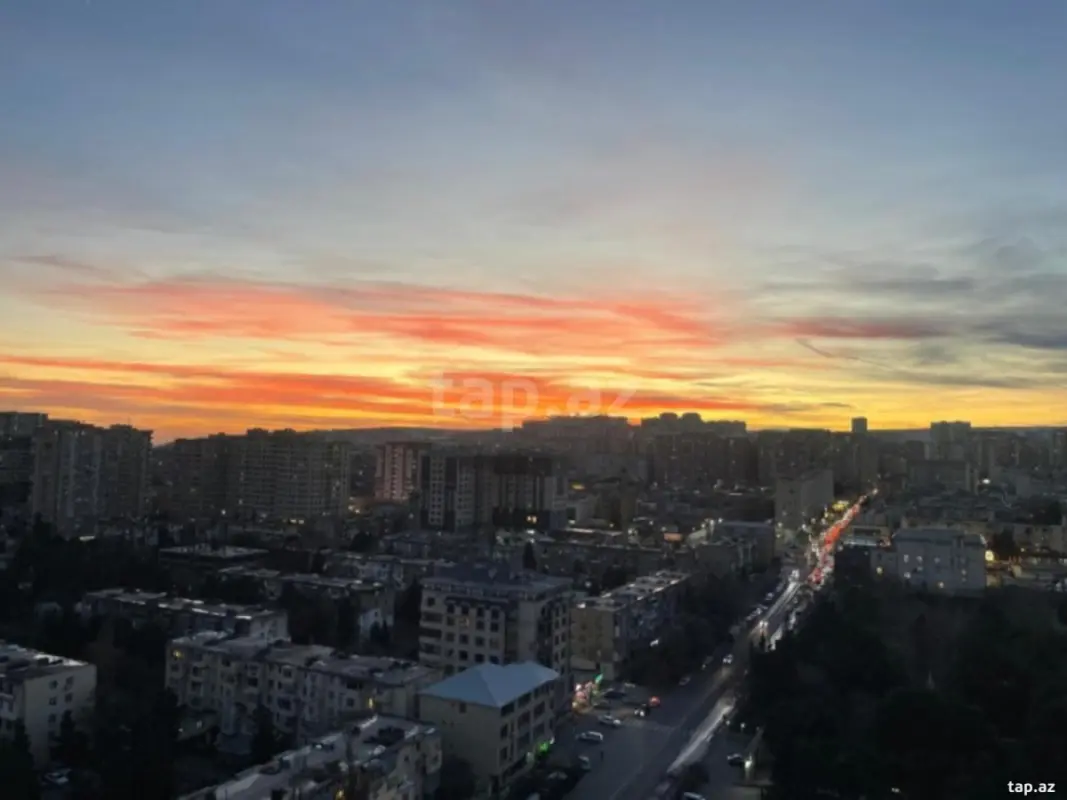 Satılır 2 otaqlı yeni tikili 72 m²