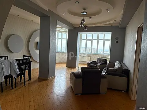 Satılır 3 otaqlı yeni tikili 130 m² — Bakı, İnşaatçılar 3 otaq 130.00 m²
