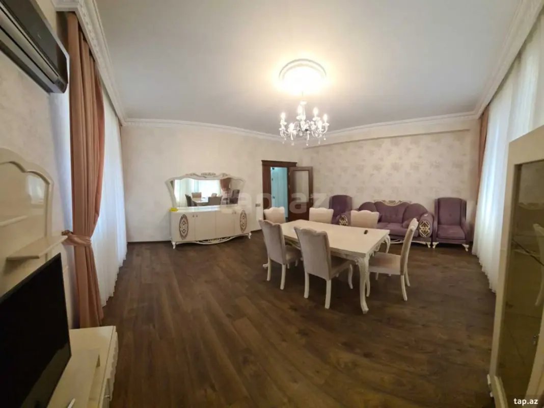 Kirayə verilir 3 otaqlı yeni tikili 130 m²