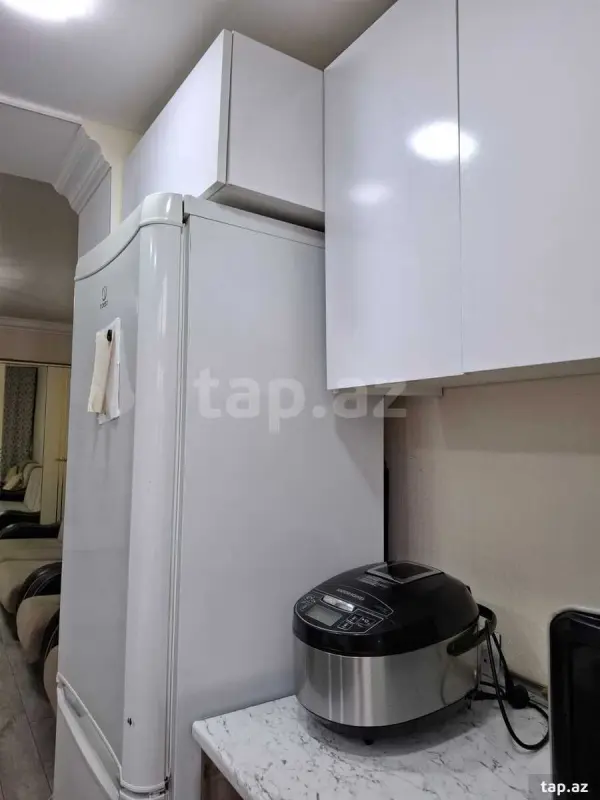Satılır 2 otaqlı mənzil 45 m²