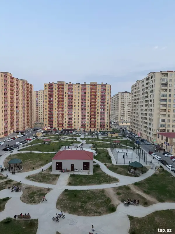 Satılır 2 otaqlı yeni tikili 68 m²