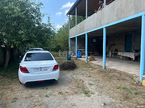 Satılır 4 otaqlı həyət evi 1200 m² — Bakı 4 otaq 1200.00 m²