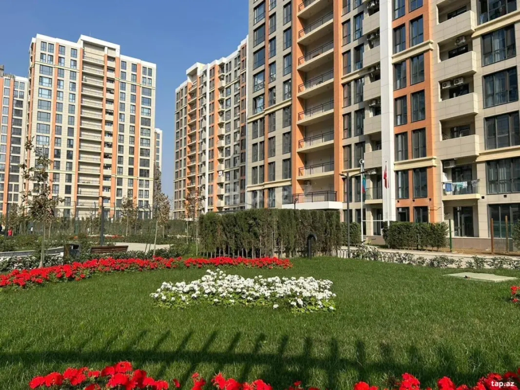Satılır 3 otaqlı yeni tikili 97 m²