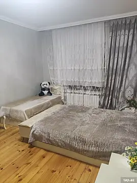 Satılır 3 otaqlı həyət evi 300 m² — Bakı 3 otaq 300.00 m²