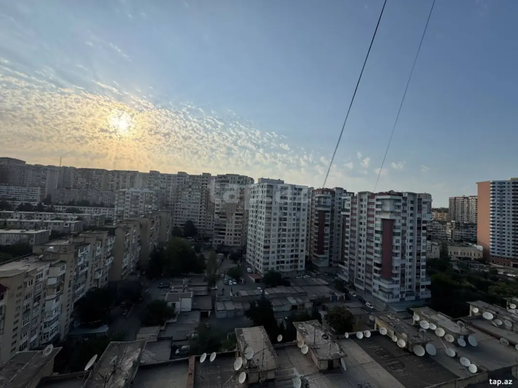 Satılır 2 otaqlı yeni tikili 64 m²
