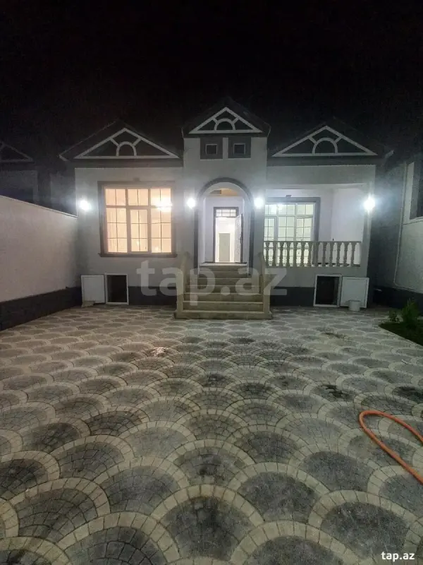 Satılır 4 otaqlı həyət evi 110 m²