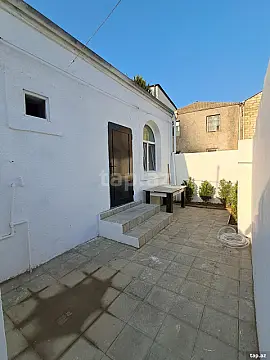Satılır 3 otaqlı həyət evi 75 m² — Bakı, İnşaatçılar 3 otaq 75.00 m²