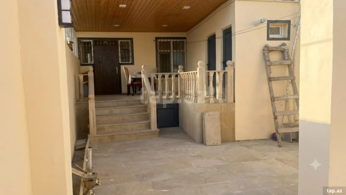 Satılır 3 otaqlı həyət evi 100 m²