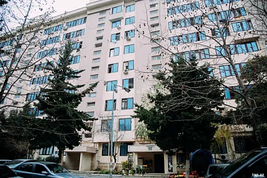 Satılır 2 otaqlı mənzil 70 m² — Bakı 2 otaq 70.00 m²