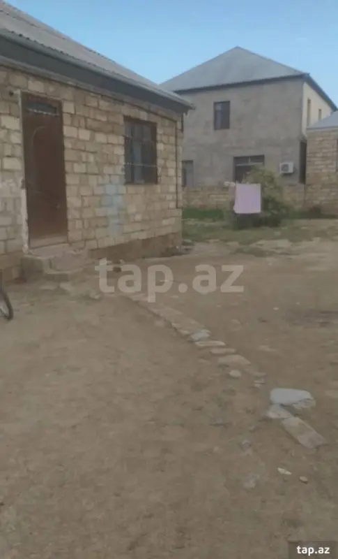 Satılır 3 otaqlı həyət evi 600 m²