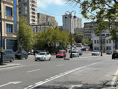 Satılır 2 otaqlı mənzil 55 m² — Bakı, Həzi Aslanov qəs. 2 otaq 55.00 m²