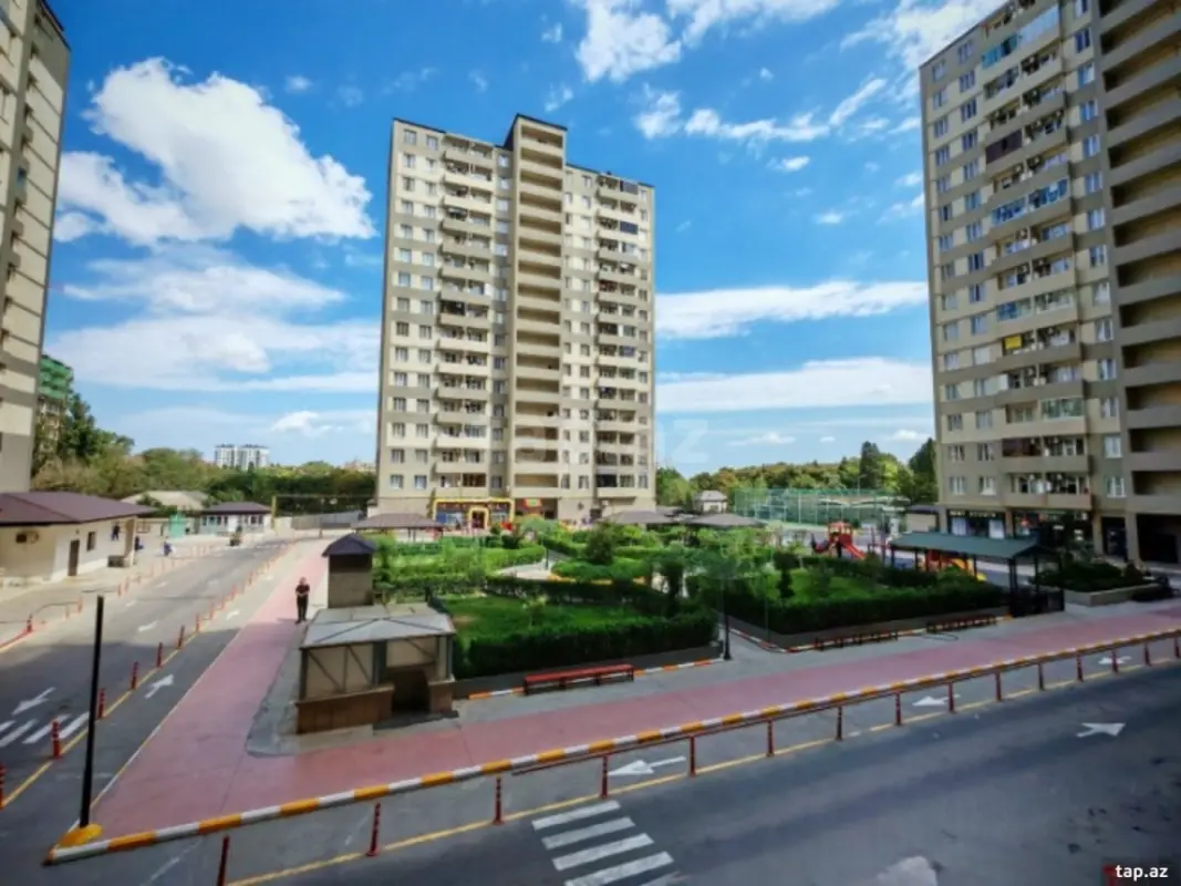 Satılır 2 otaqlı yeni tikili 50 m²